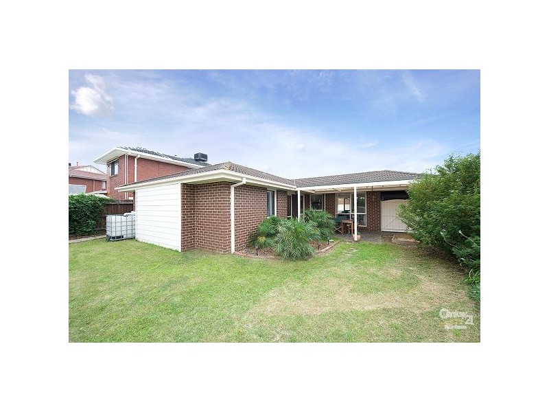 5 Greylea Grove, Seabrook VIC 3028