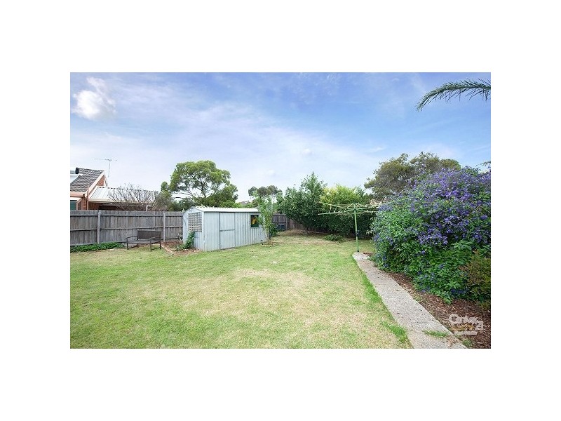 5 Greylea Grove, Seabrook VIC 3028