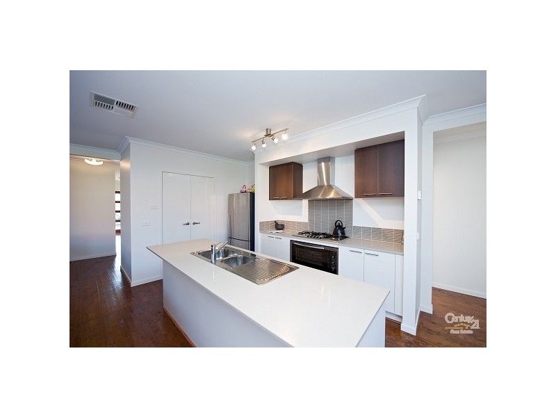 20 Bevan Court, Point Cook VIC 3030