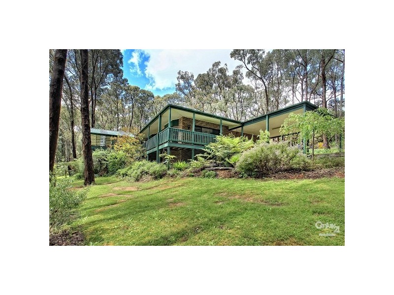 29 Stewart Road, Emerald VIC 3782