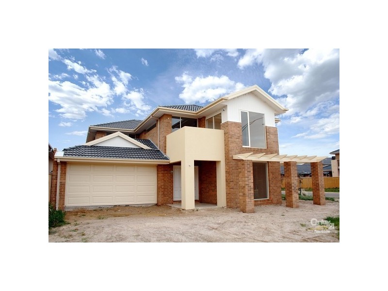 37 Sanctuary Lakes East Boulevard, Sanctuary Lakes VIC 3030