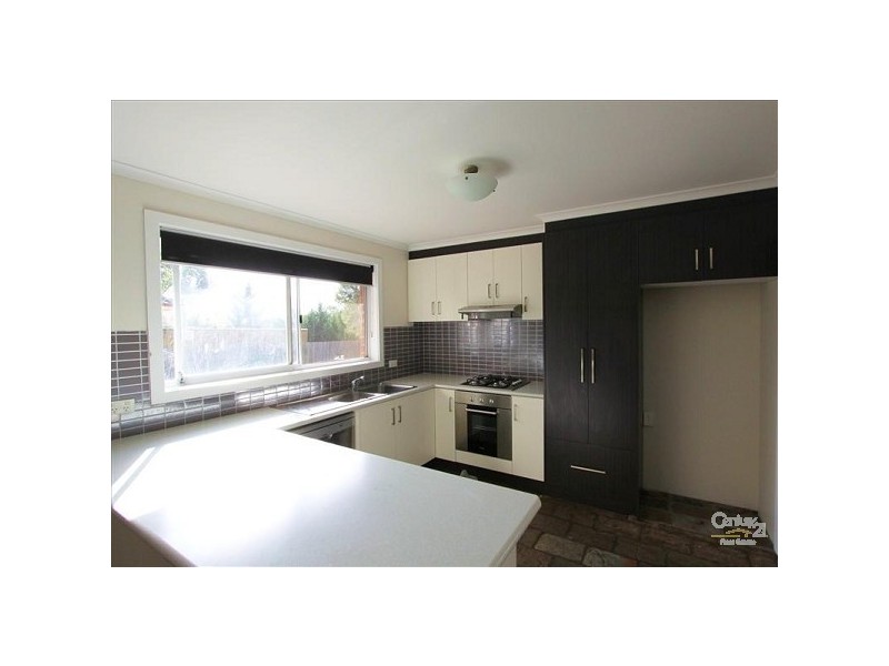 76 Grevillea Crescent, Hoppers Crossing VIC 3029