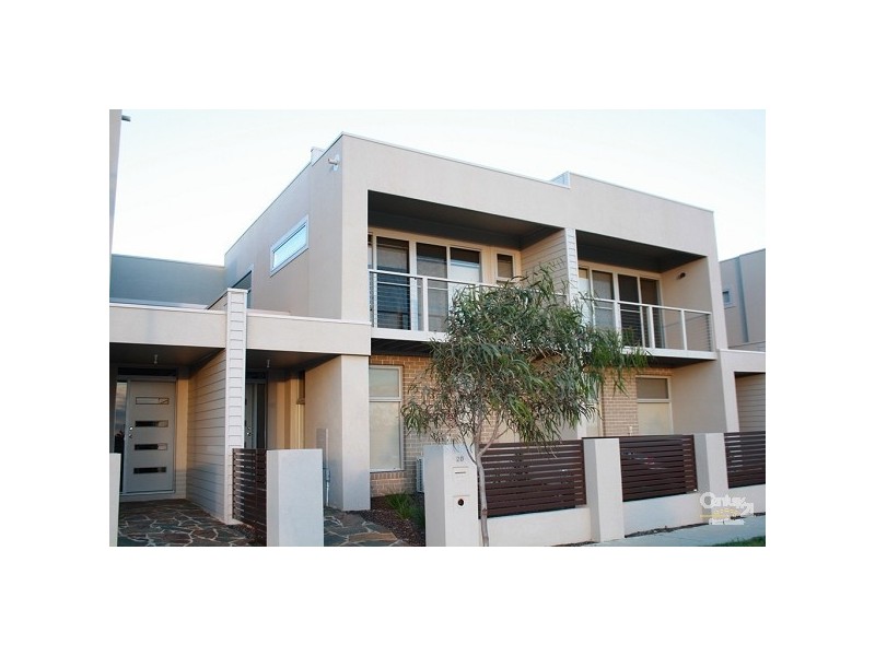 20 Nest Place, Point Cook VIC 3030