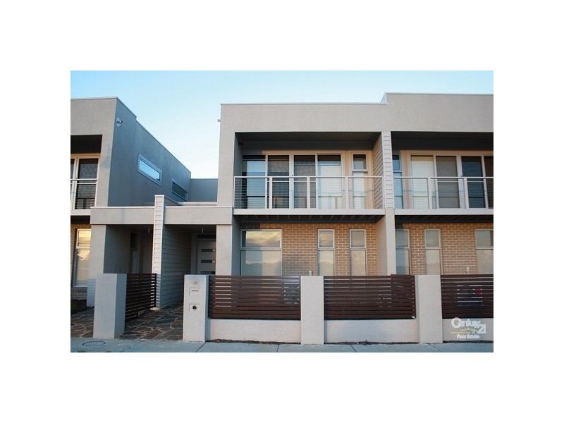 20 Nest Place, Point Cook VIC 3030