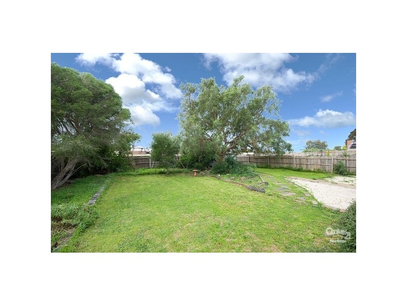 76 Grevillea Crescent, Hoppers Crossing VIC 3029