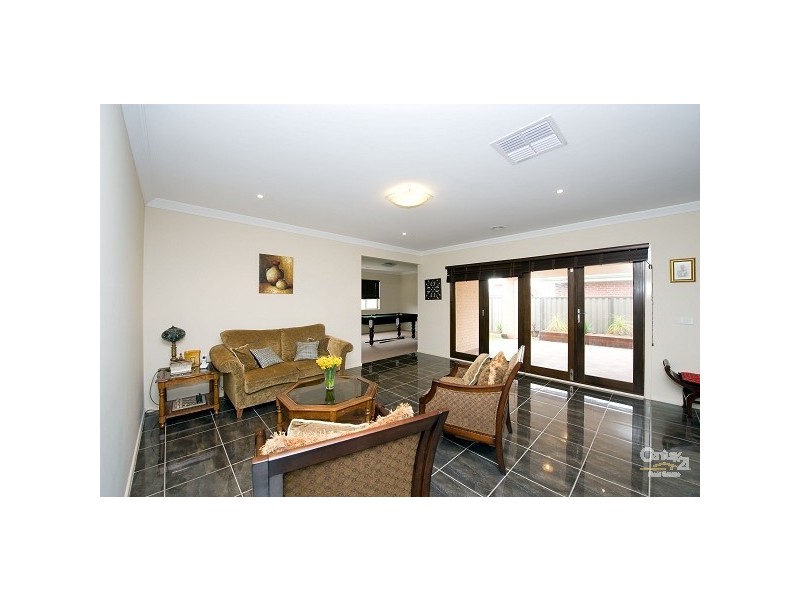 30 Maxwell Street, Point Cook VIC 3030