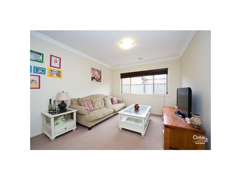 30 Maxwell Street, Point Cook VIC 3030