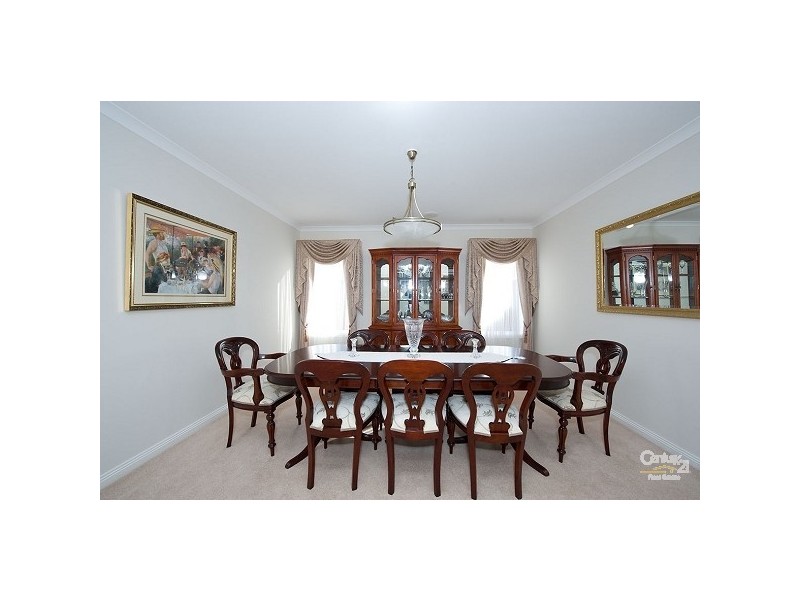 18 Teatree Terrace, Point Cook VIC 3030