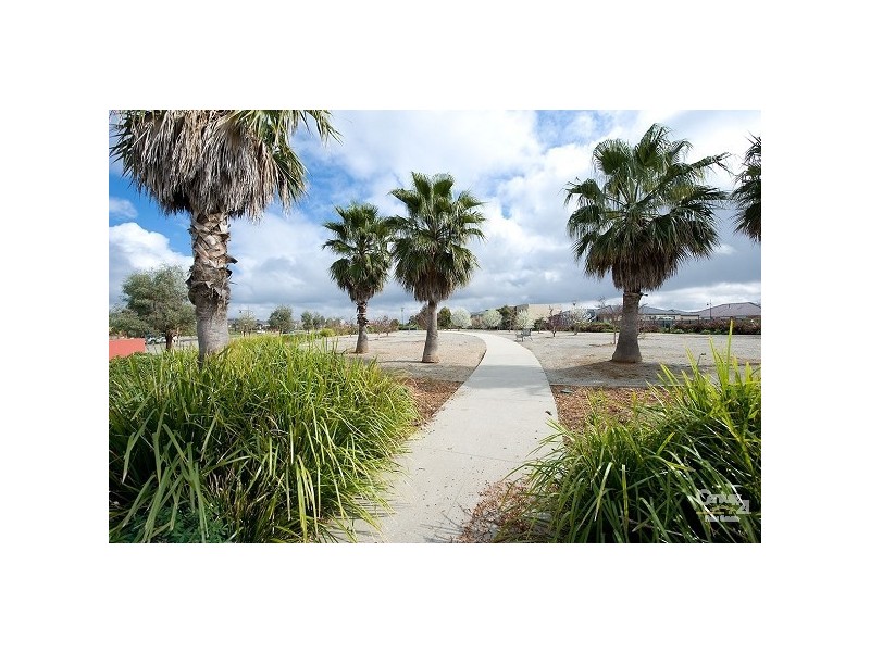 62 Palmer Avenue, Point Cook VIC 3030