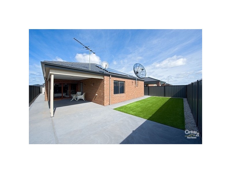 84 Brownlow Drive, Point Cook VIC 3030