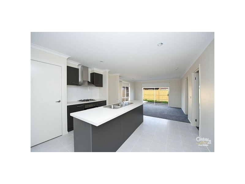 13 Tropic Circuit, Point Cook VIC 3030