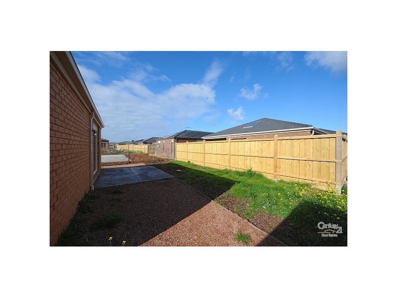 13 Tropic Circuit, Point Cook VIC 3030