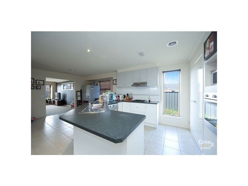 49 Pankhurst Promenade, Point Cook VIC 3030