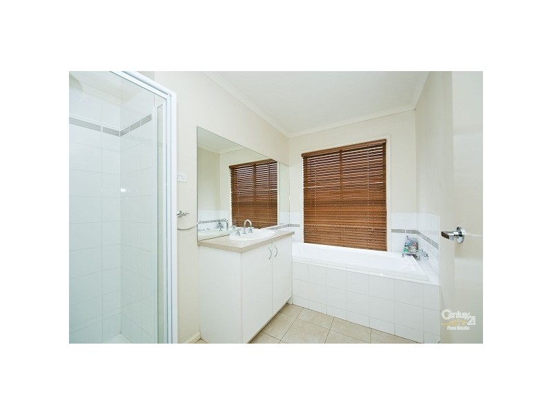49 Pankhurst Promenade, Point Cook VIC 3030