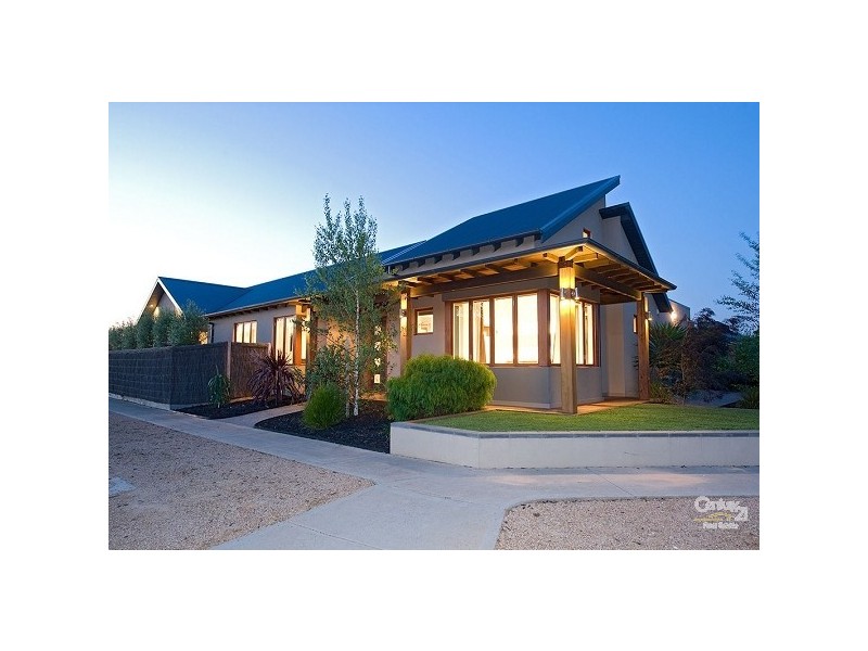 16 Juniper Avenue, Point Cook VIC 3030