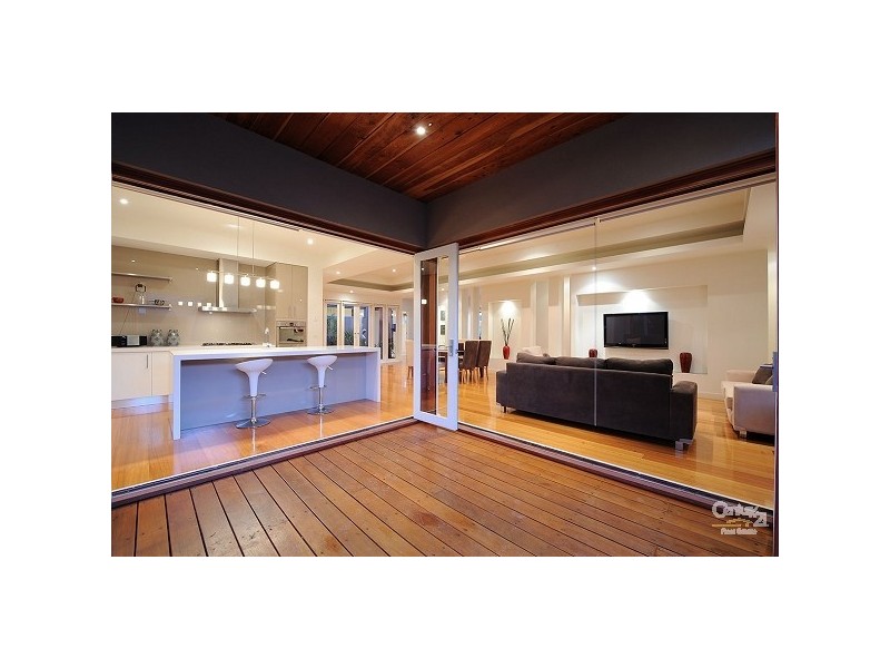 16 Juniper Avenue, Point Cook VIC 3030