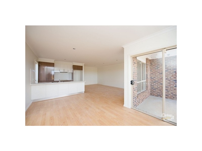 1/11 Cornell Road, Truganina VIC 3029