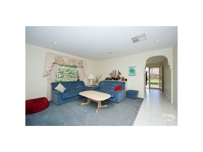 4 McAree Court, Altona Meadows VIC 3028