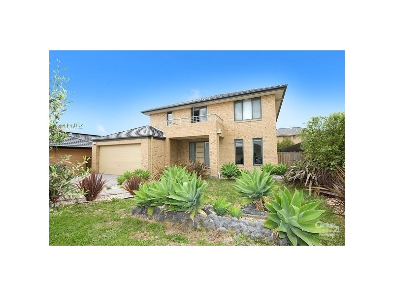 53 Middle Park Drive, Sanctuary Lakes VIC 3030
