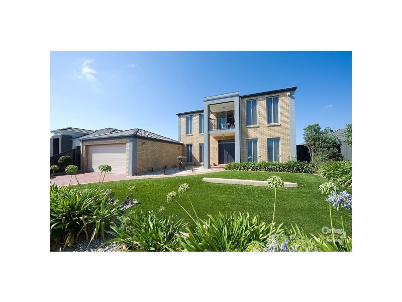 21 Helpmann Avenue, Point Cook VIC 3030