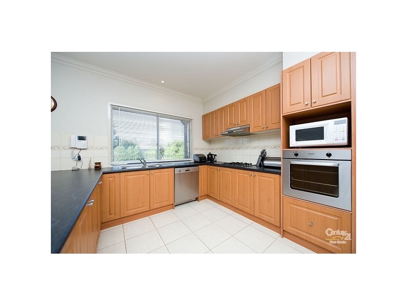 21 Helpmann Avenue, Point Cook VIC 3030
