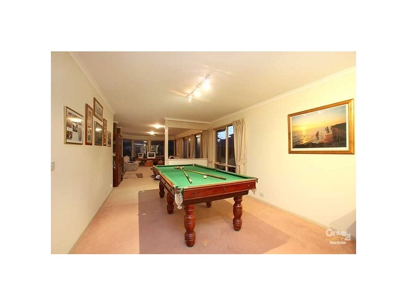 18 Clarendon Court, Seabrook VIC 3028