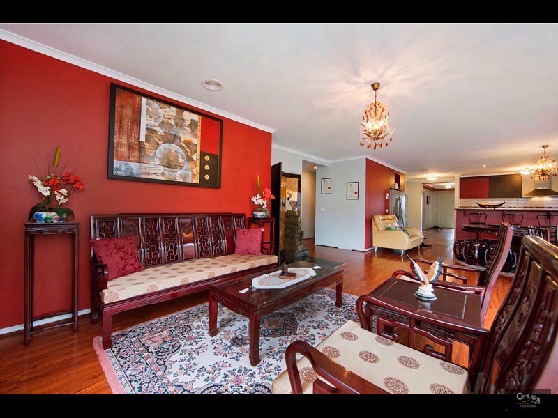 13 Caldicott Crescent, Point Cook VIC 3030