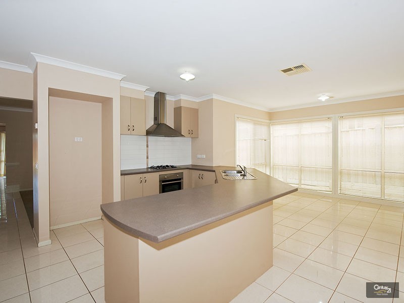45 Urban Drive, Williams Landing VIC 3027