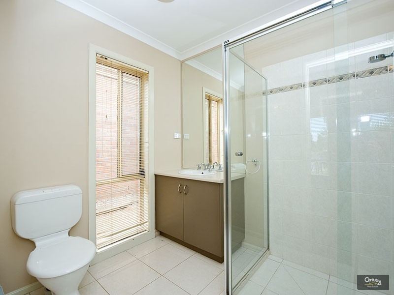 45 Urban Drive, Williams Landing VIC 3027