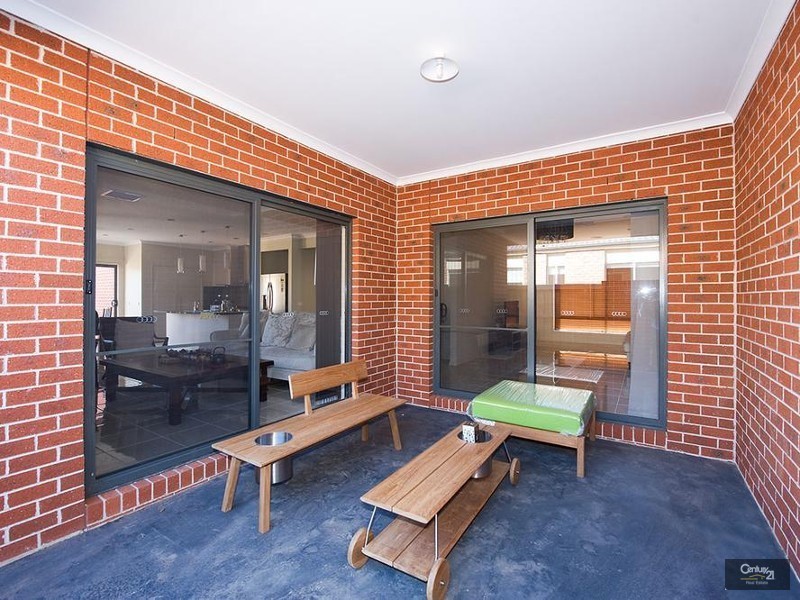 15 Orpheus Street, Point Cook VIC 3030