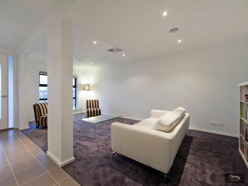 6 Aspen Crescent, Point Cook VIC 3030