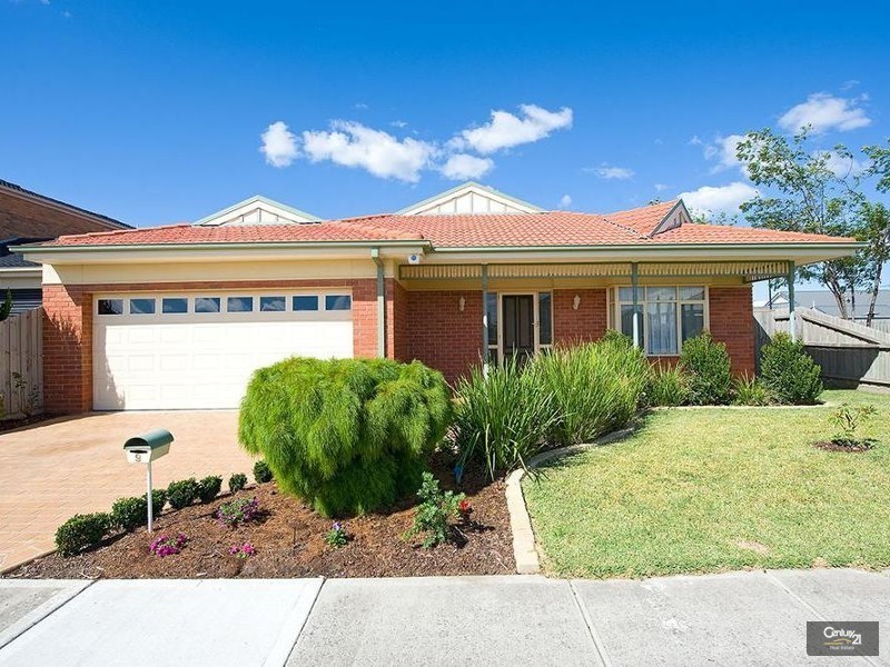 9 McCauley Street, Point Cook VIC 3030