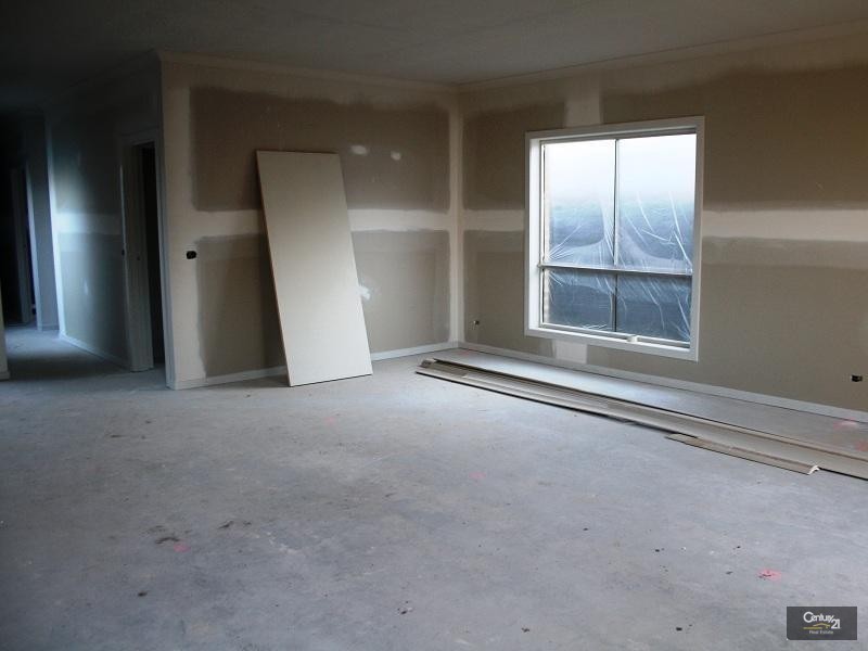 3A Baker Street, Point Cook VIC 3030