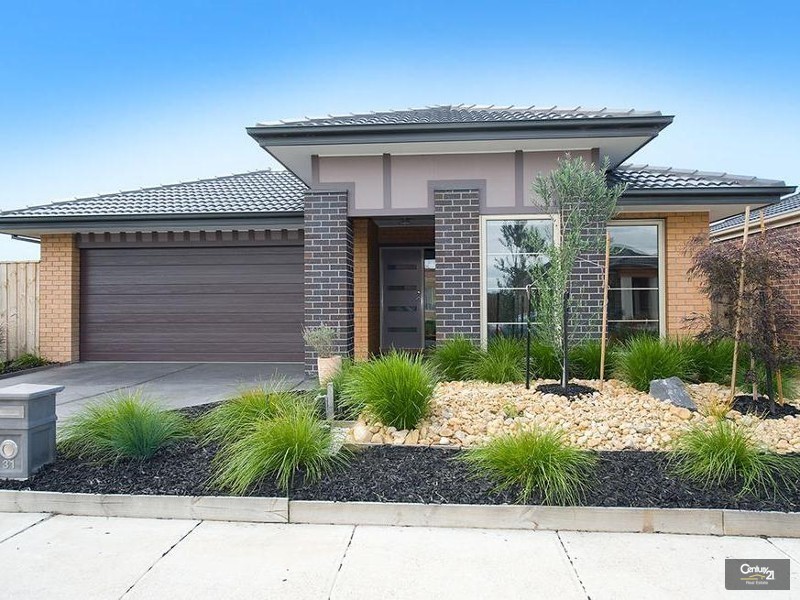 31 Arrowgrass Drive, Point Cook VIC 3030