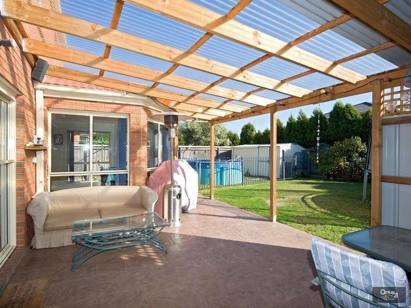 10 Markham Way, Altona Meadows VIC 3028