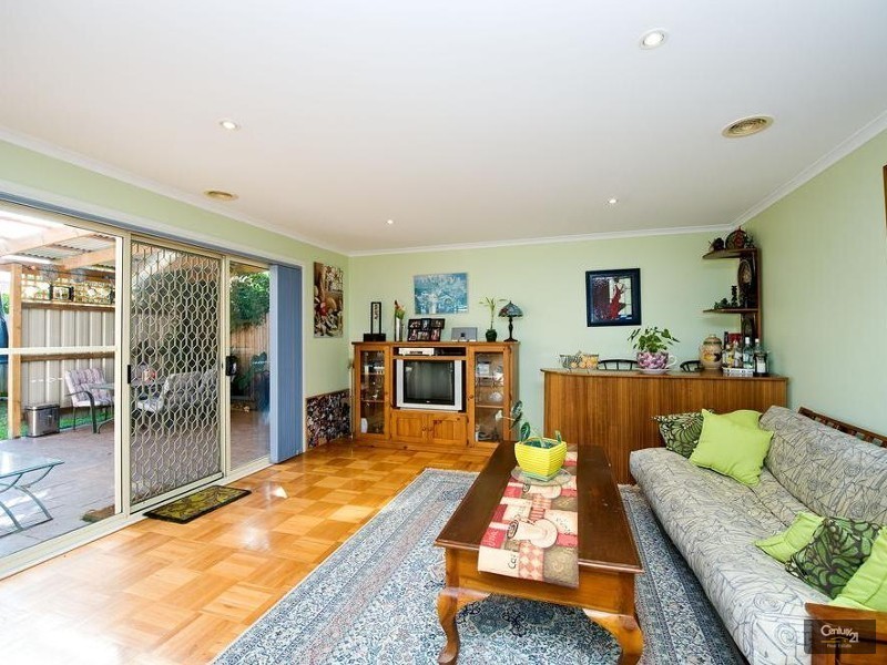 10 Markham Way, Altona Meadows VIC 3028
