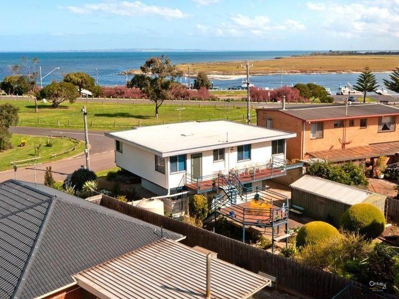 1 Finch Road, Werribee South VIC 3030