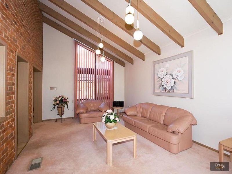 12 Clarendon Court, Seabrook VIC 3028
