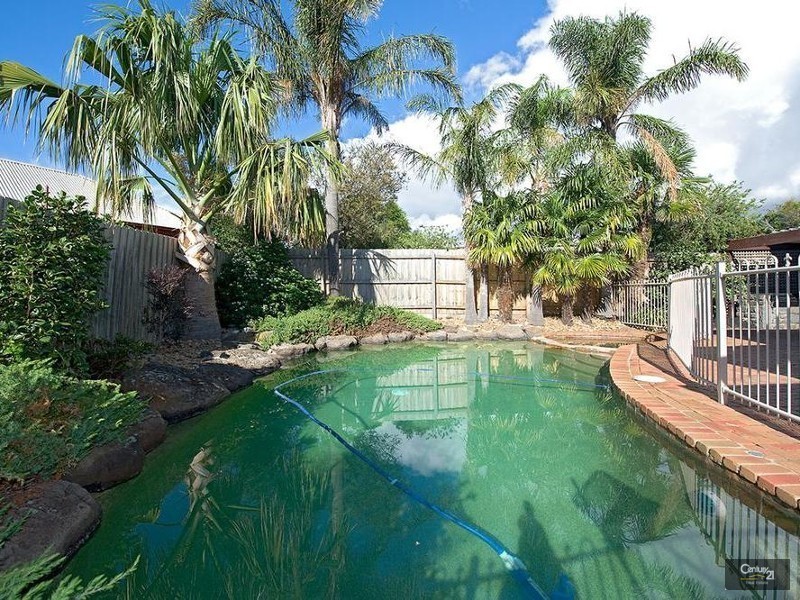 12 Clarendon Court, Seabrook VIC 3028