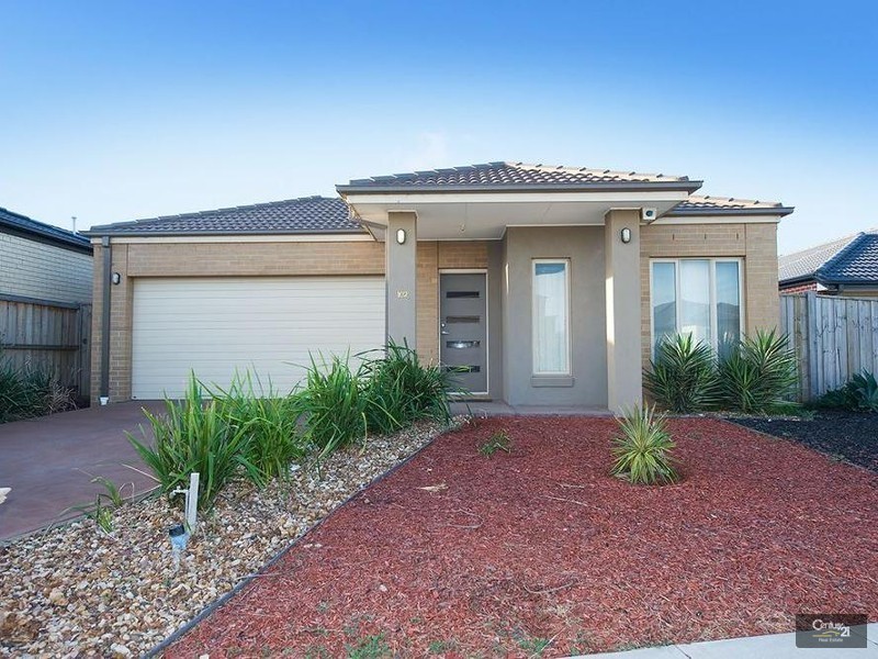 102 Yuruga Boulevard, Point Cook VIC 3030
