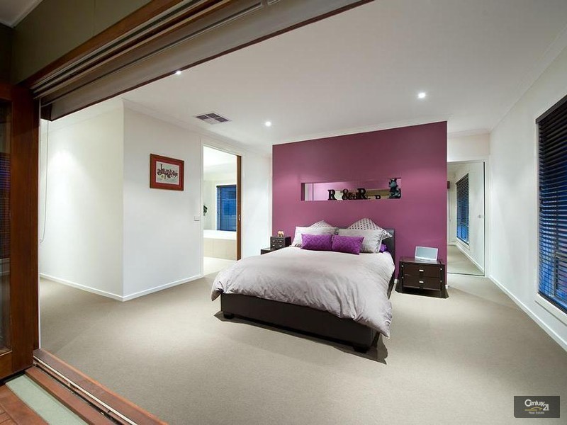 6 Umbrella Way, Point Cook VIC 3030
