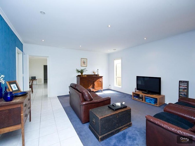 47 Sommersby Road, Point Cook VIC 3030