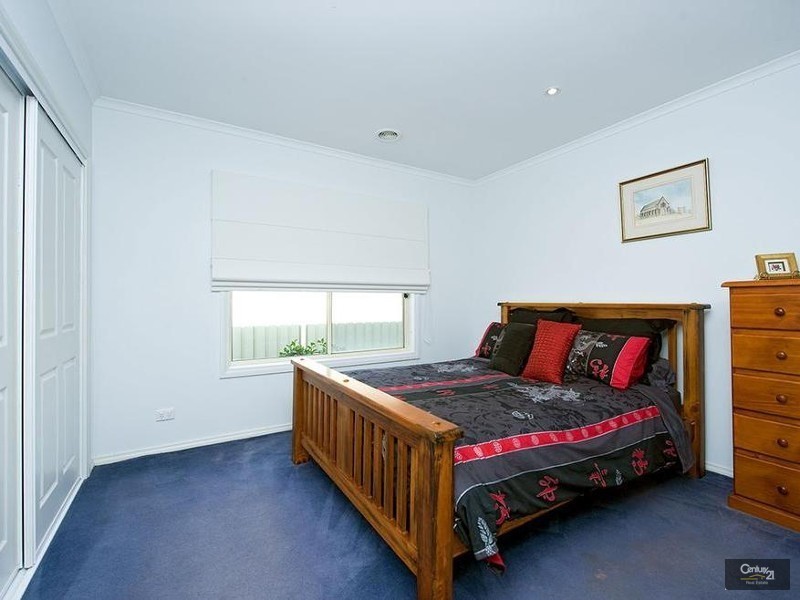 47 Sommersby Road, Point Cook VIC 3030