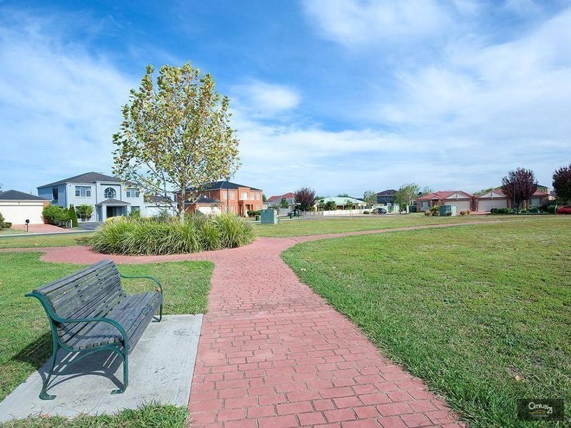 47 Sommersby Road, Point Cook VIC 3030