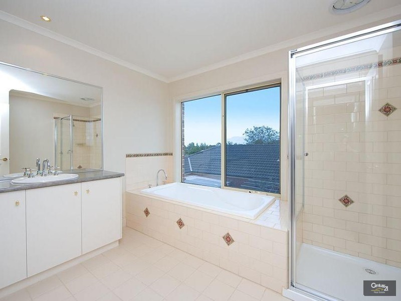 97 Willowgreen Way, Point Cook VIC 3030