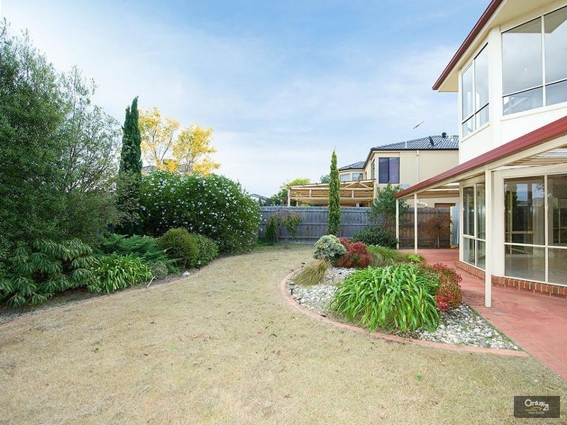 97 Willowgreen Way, Point Cook VIC 3030