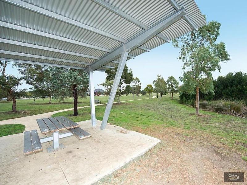 97 Willowgreen Way, Point Cook VIC 3030