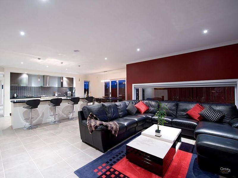 40 Prudence Parade, Point Cook VIC 3030