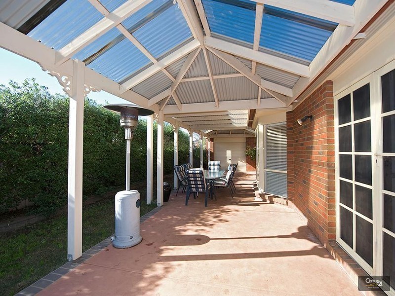 3 Marseilles Way, Point Cook VIC 3030