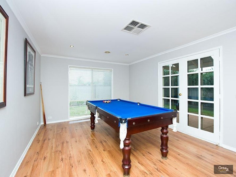 3 Marseilles Way, Point Cook VIC 3030